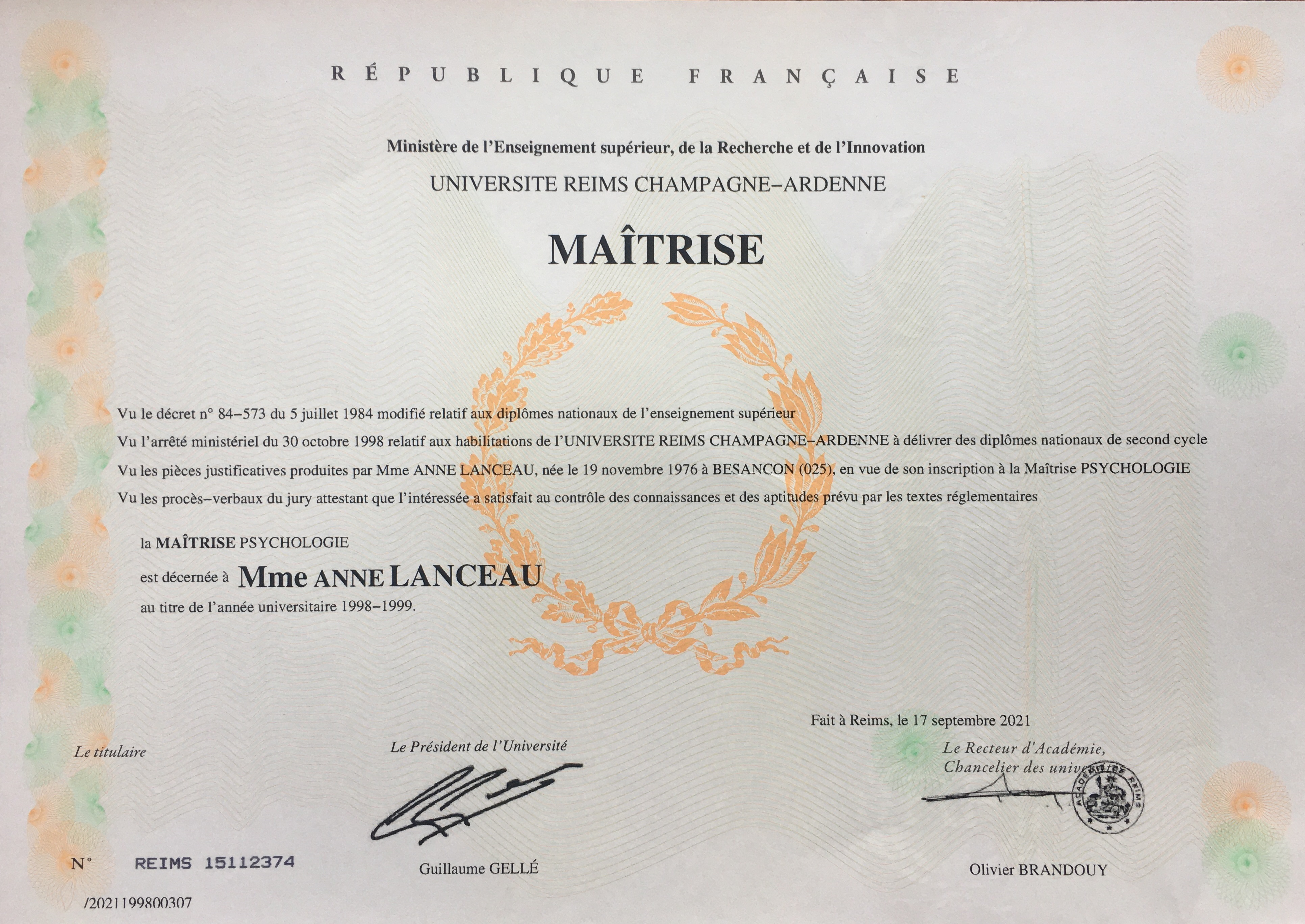 Diplome